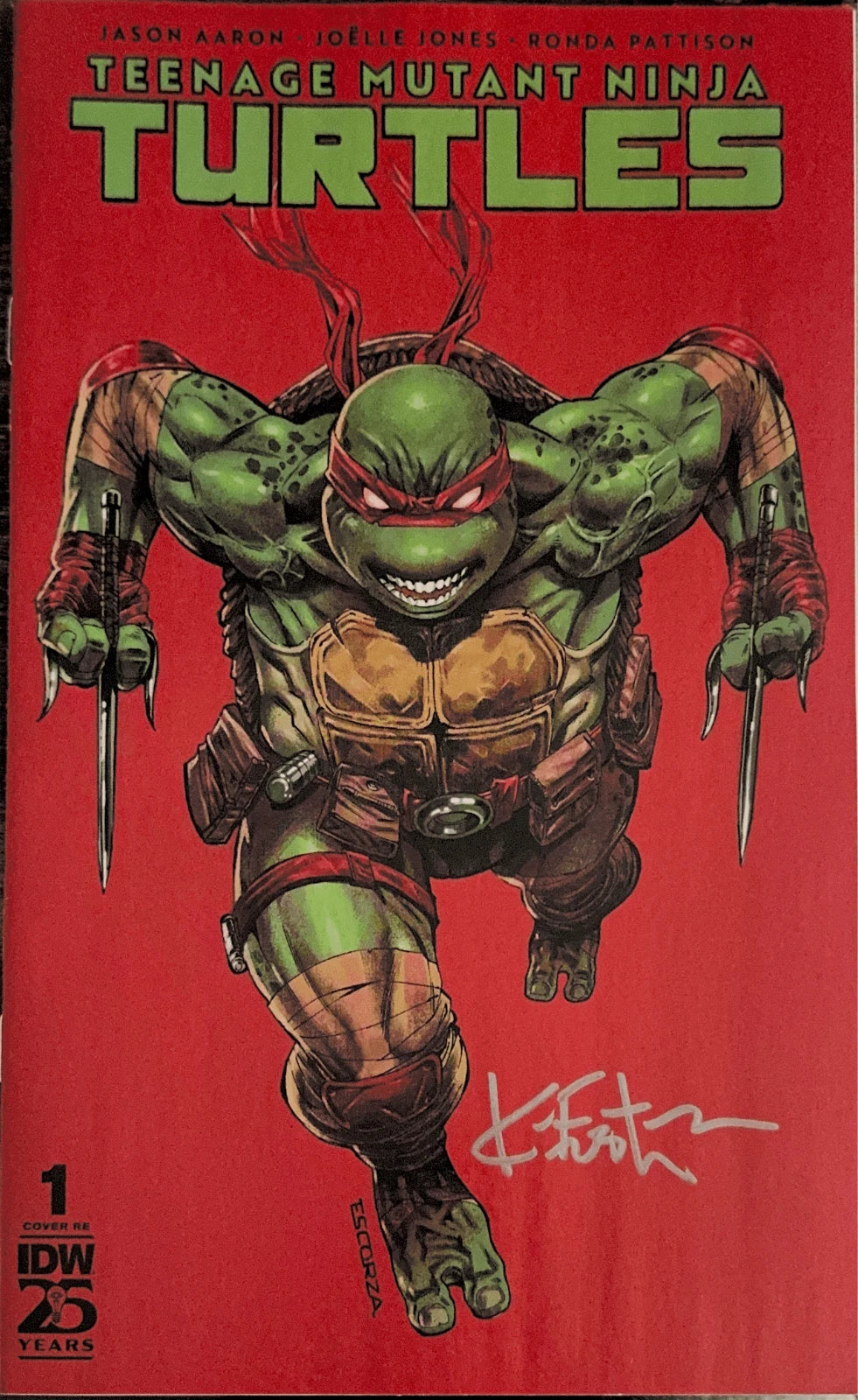 Teenage Mutant Ninja Turtles, Vol. 6 #1EJ - Esau Escorza & Isaac Escorza SDCC Exclusive Raphael Variant